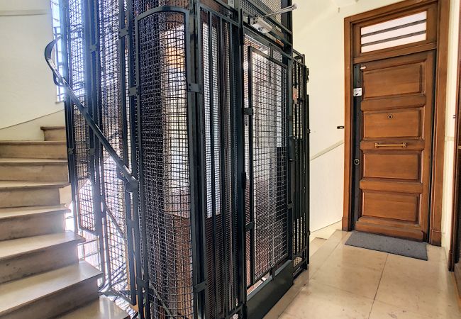 Apartment in Nice - N&J - CHILL LOUNGE - Central - Very close sea Apartment in Nice - N&J - CHILL LOUNGE - Central - Very close sea