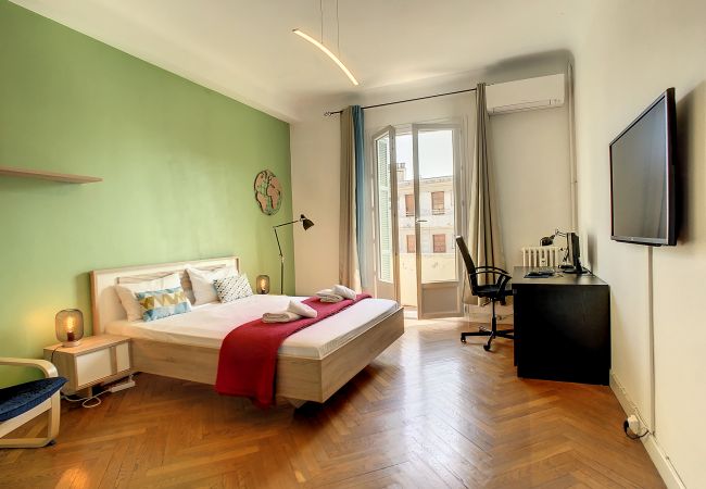 Apartment in Nice - N&J - CHILL LOUNGE - Central - Very close sea Apartment in Nice - N&J - CHILL LOUNGE - Central - Very close sea