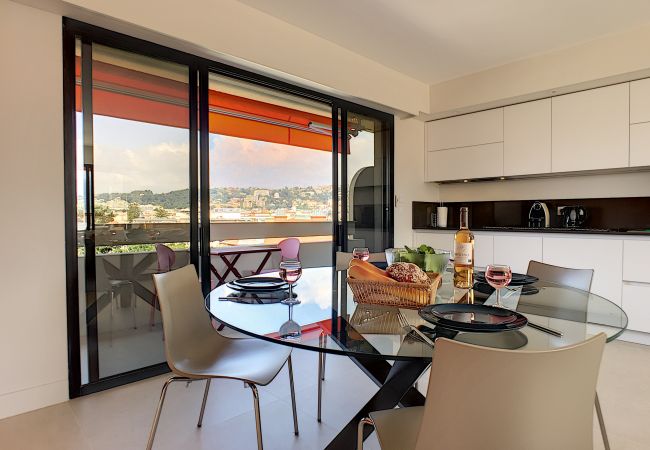 Apartment in Nice - N&J  - SKY LIGHT TERRACE - Central - Close sea Apartment in Nice - N&J  - SKY LIGHT TERRACE - Central - Close sea