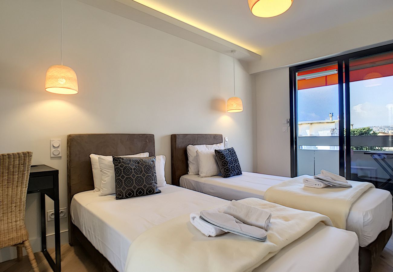 Apartment in Nice - N&J  - SKY LIGHT TERRACE - Central - Close sea