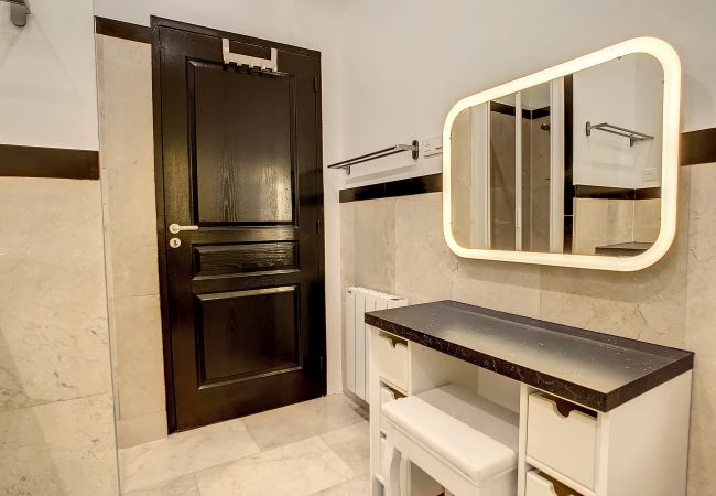 Apartment in Nice -  N&J - ZEN - Central - Very close sea - Spacious Apartment in Nice -  N&J - ZEN - Central - Very close sea - Spacious