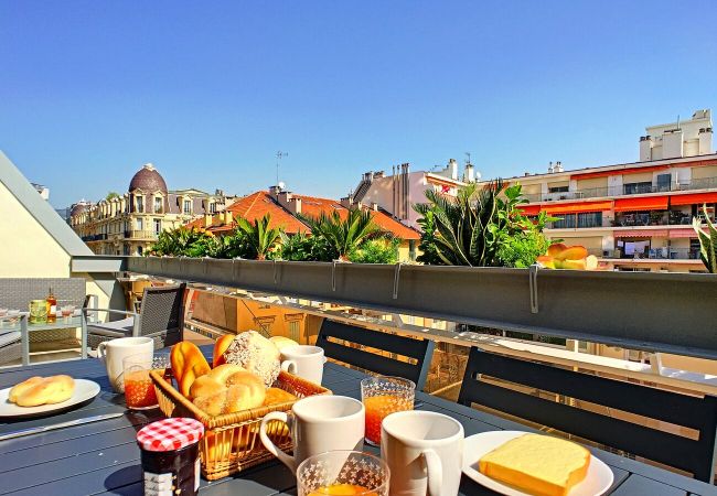 Apartment in Nice - N&J - DIAMOND BAY TERRACE - Central - By sea Apartment in Nice - N&J - DIAMOND BAY TERRACE - Central - By sea