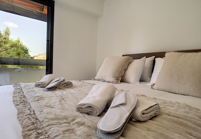 Apartment in Nice - N&J - DIAMOND BAY TERRACE - Central - By sea Apartment in Nice - N&J - DIAMOND BAY TERRACE - Central - By sea