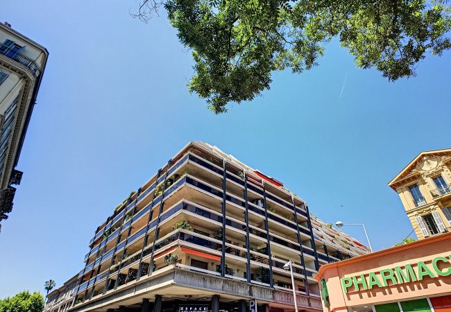 Apartment in Nice - N&J - DIAMOND BAY TERRACE - Central - By sea Apartment in Nice - N&J - DIAMOND BAY TERRACE - Central - By sea