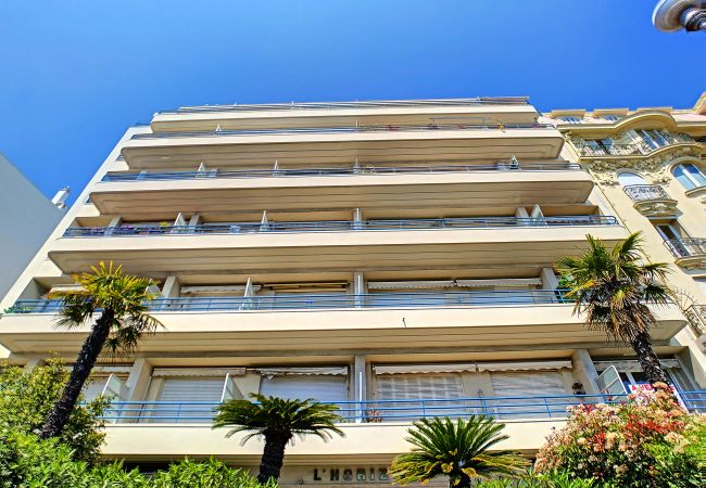 Apartment in Nice - N&J - HORIZON PROMENADE - Central - Sea front