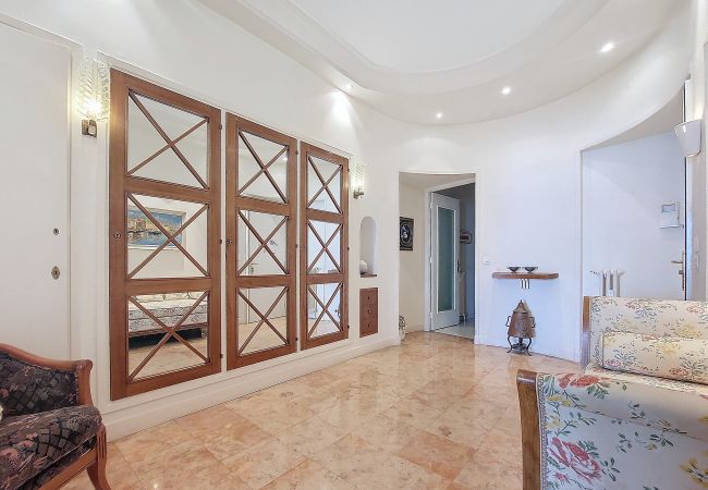 Apartment in Nice - N&J - HORIZON PROMENADE - Central - Sea front Apartment in Nice - N&J - HORIZON PROMENADE - Central - Sea front