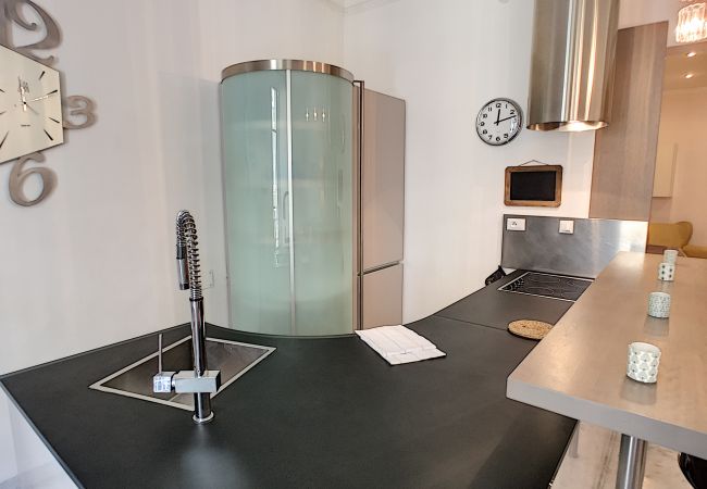 Apartment in Nice - N&J - DALPOZZO GRANDE - Central - Close sea Apartment in Nice - N&J - DALPOZZO GRANDE - Central - Close sea