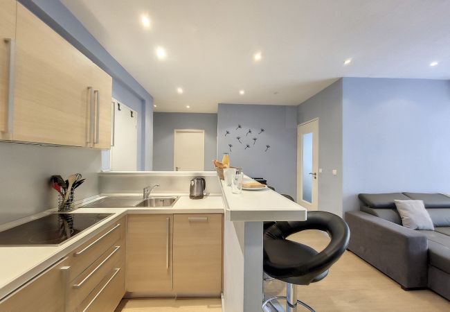 Apartment in Nice - N&J - RIVIERA PROVENCE - CENTRAL - NEAR SEA Apartment in Nice - N&J - RIVIERA PROVENCE - CENTRAL - NEAR SEA