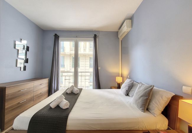 Apartment in Nice - N&J - RIVIERA PROVENCE - CENTRAL - NEAR SEA Apartment in Nice - N&J - RIVIERA PROVENCE - CENTRAL - NEAR SEA