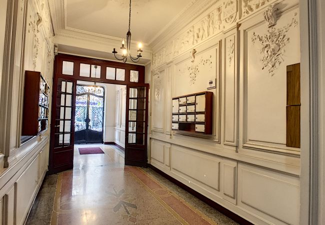 Apartment in Nice - N&J - POP RETRO - Central - By sea Apartment in Nice - N&J - POP RETRO - Central - By sea