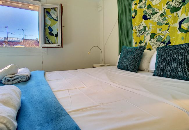 Apartment in Nice - N&J - POP RETRO - Central - By sea Apartment in Nice - N&J - POP RETRO - Central - By sea