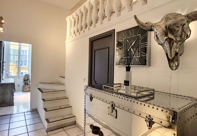 Apartment in Nice - N&J - MASSENA LOUNGE - Hyper center - By sea Apartment in Nice - N&J - MASSENA LOUNGE - Hyper center - By sea