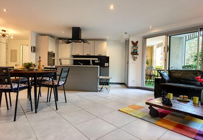 Apartment in Nice - N&J - CIGALUSA TERRASSE - Close Port and Old Town Apartment in Nice - N&J - CIGALUSA TERRASSE - Close Port and Old Town