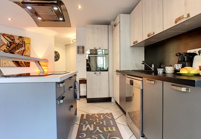 Apartment in Nice - N&J - CIGALUSA TERRASSE - Close Port and Old Town Apartment in Nice - N&J - CIGALUSA TERRASSE - Close Port and Old Town