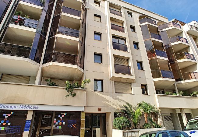 Studio in Nice - N&J - RIVOLI PALM  - City center - Very close sea Studio in Nice - N&J - RIVOLI PALM  - City center - Very close sea