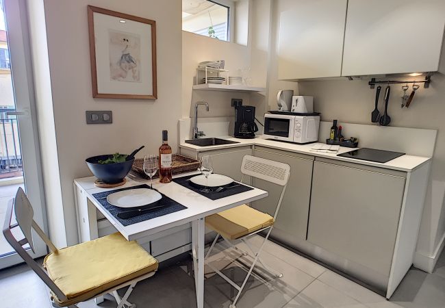 Studio in Nice - N&J - KORNER AVENUE TERRACE - Hyper center Studio in Nice - N&J - KORNER AVENUE TERRACE - Hyper center