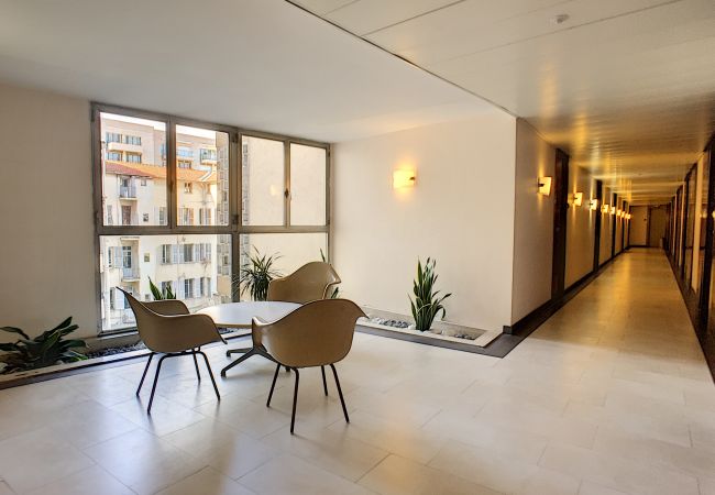 Studio in Nice - N&J - STUDIO ROYAL LUXEMBOURG - Central - Swimming pool  Studio in Nice - N&J - STUDIO ROYAL LUXEMBOURG - Central - Swimming pool