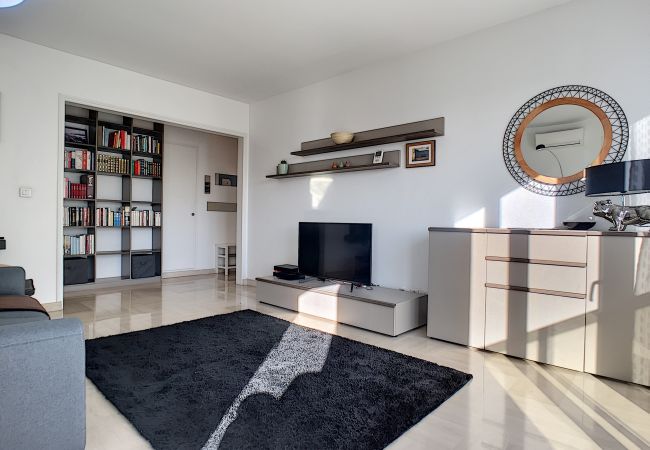 Apartment in Nice - N&J - SUNSET TERRACE - Free parking - Top floor