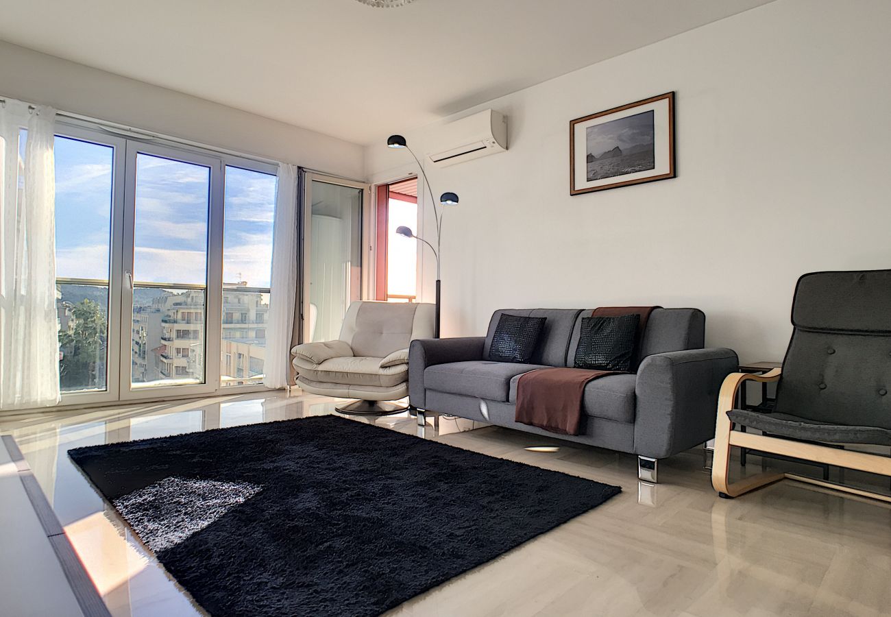 Apartment in Nice - N&J - SUNSET TERRACE - Free parking - Top floor