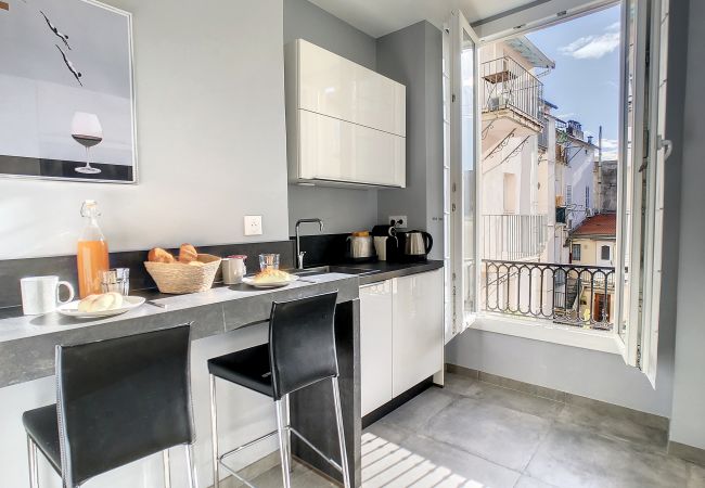 Apartment in Nice - N&J - BOW WINDOW BUFFA - Central - Close sea Apartment in Nice - N&J - BOW WINDOW BUFFA - Central - Close sea