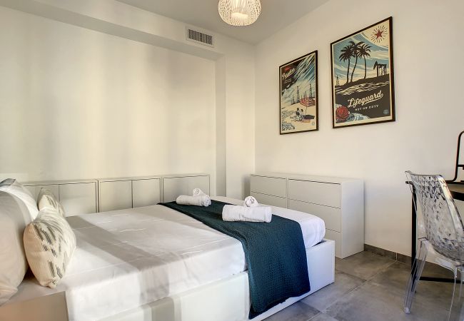 Apartment in Nice - N&J - BOW WINDOW BUFFA - Central - Close sea Apartment in Nice - N&J - BOW WINDOW BUFFA - Central - Close sea