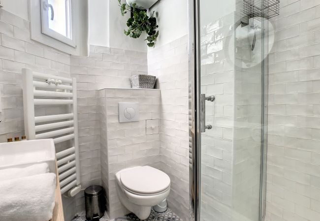 Apartment in Nice - N&J - BOW WINDOW BUFFA - Central - Close sea Apartment in Nice - N&J - BOW WINDOW BUFFA - Central - Close sea