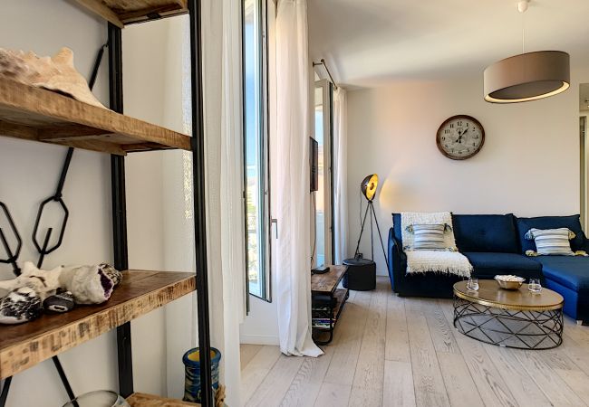 Apartment in Nice - N&J - MASSENA DREAM - Hyper center - Close sea Apartment in Nice - N&J - MASSENA DREAM - Hyper center - Close sea
