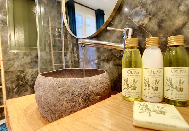 Apartment in Nice - N&J - LOU FRANCESCAN - Old Town - Close sea Apartment in Nice - N&J - LOU FRANCESCAN - Old Town - Close sea