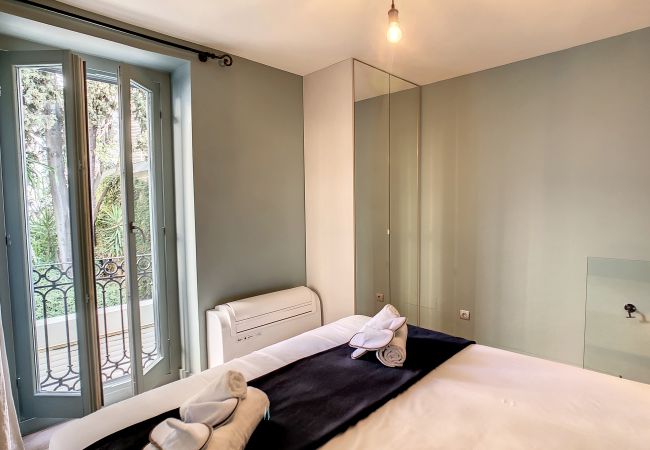 Apartment in Nice - N&J - GLORY RIVIERA - Central - Close sea Apartment in Nice - N&J - GLORY RIVIERA - Central - Close sea