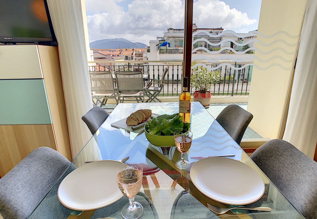 Apartment in Nice - N&J - SUNRISE TERRACE - Close sea - Terrace 30m²