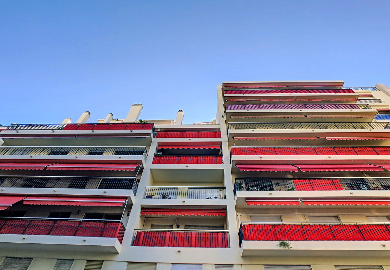 Apartment in Nice - N&J - SUNRISE TERRACE - Close sea - Terrace 30m²