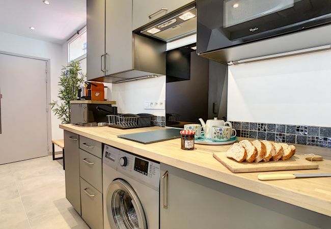 Apartment in Nice - N&J - SECRET BEACH DUPLEX - Very close sea Apartment in Nice - N&J - SECRET BEACH DUPLEX - Very close sea