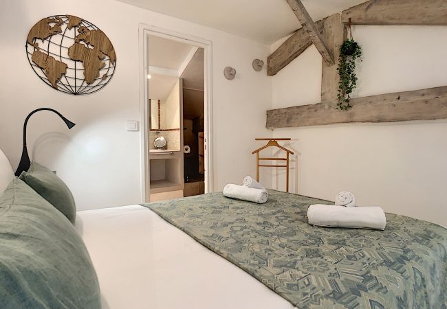 Apartment in Nice - N&J - SECRET BEACH DUPLEX - Very close sea Apartment in Nice - N&J - SECRET BEACH DUPLEX - Very close sea