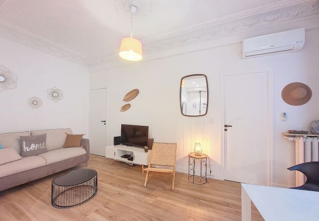 Apartment in Nice - N&J - COCOA BEACH - Hyper center - Close sea Apartment in Nice - N&J - COCOA BEACH - Hyper center - Close sea