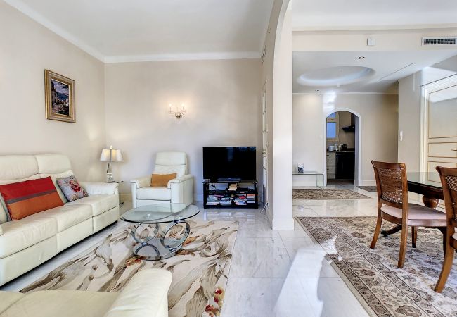 Apartment in Nice - METROPOLE - MOBILITY LEASE FROM 1 TO 10 MONTHS