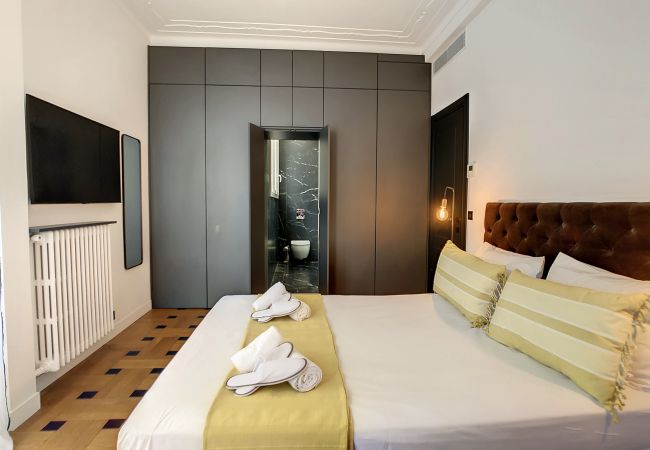 Apartment in Nice - N&J - BLUE PROMENADE - Sea front - central - Luxe Apartment in Nice - N&J - BLUE PROMENADE - Sea front - central - Luxe