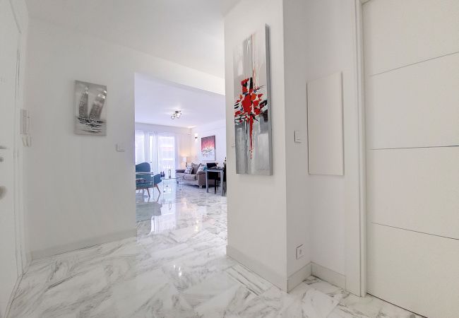 Apartment in Nice - N&J - FLOREAL BEACH - Central - Close sea  Apartment in Nice - N&J - FLOREAL BEACH - Central - Close sea