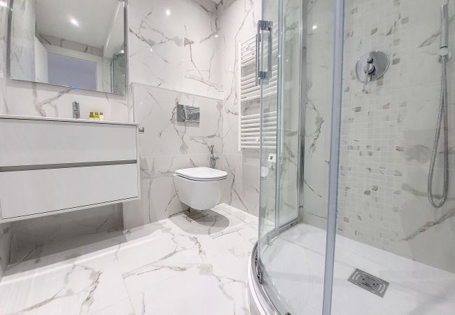 Apartment in Nice - N&J - FLOREAL BEACH - Central - Close sea  Apartment in Nice - N&J - FLOREAL BEACH - Central - Close sea