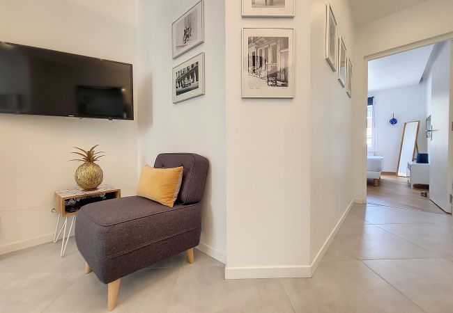 Apartment in Nice - N&J - L'ANCRE - Port district - Close Old Town Apartment in Nice - N&J - L'ANCRE - Port district - Close Old Town
