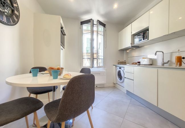 Apartment in Nice - N&J - L'ANCRE - Port district - Close Old Town Apartment in Nice - N&J - L'ANCRE - Port district - Close Old Town