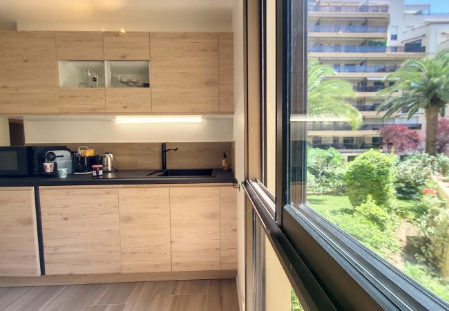 Apartment in Nice - N&J - PALM RIVIERA - Central - Close Old Town  Apartment in Nice - N&J - PALM RIVIERA - Central - Close Old Town