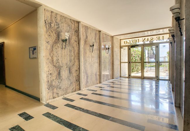 Apartment in Nice - SAN DIEGO - MOBILITY LEASE FROM 1 TO 10 MONTHS Apartment in Nice - SAN DIEGO - MOBILITY LEASE FROM 1 TO 10 MONTHS