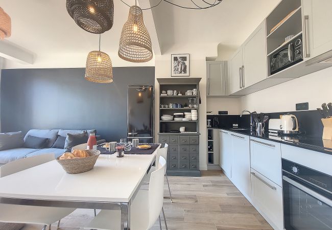 Apartment in Nice - N&J - BLUE PEARL - Port - Close Old Town Apartment in Nice - N&J - BLUE PEARL - Port - Close Old Town