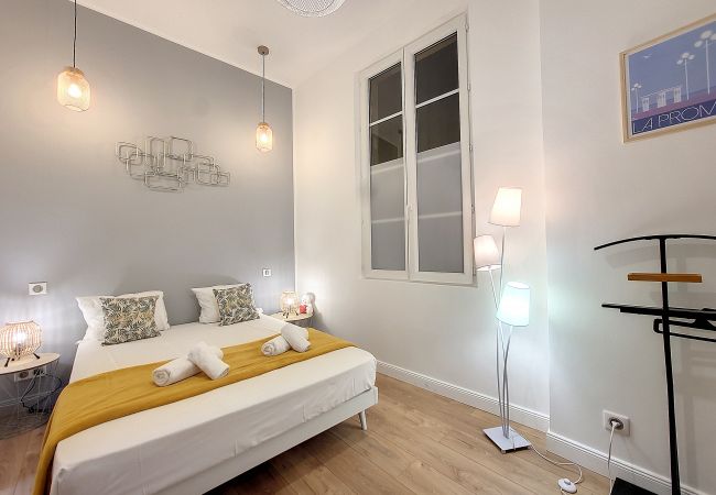 Apartment in Nice - N&J - LE PIERLAS - Place Garibaldi - Very close Old Town Apartment in Nice - N&J - LE PIERLAS - Place Garibaldi - Very close Old Town