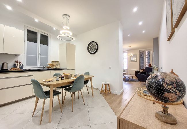 Apartment in Nice - N&J - LE PIERLAS - Place Garibaldi - Very close Old Town Apartment in Nice - N&J - LE PIERLAS - Place Garibaldi - Very close Old Town