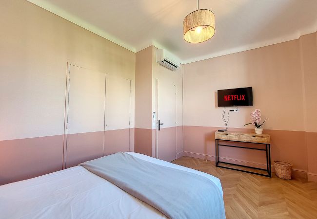 Apartment in Nice - N&J - PORT LYMPIA - Port area - Close Old Town Apartment in Nice - N&J - PORT LYMPIA - Port area - Close Old Town