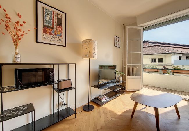 Apartment in Nice - N&J - PANTAI - Central - Close sea - Balcony Apartment in Nice - N&J - PANTAI - Central - Close sea - Balcony