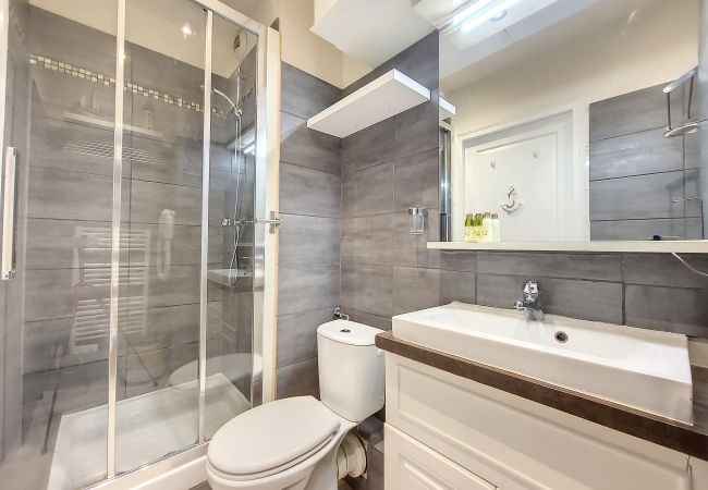 Apartment in Nice - LE POINTU - MOBILITY LEASE FROM 1 TO 10 MONTHS Apartment in Nice - LE POINTU - MOBILITY LEASE FROM 1 TO 10 MONTHS