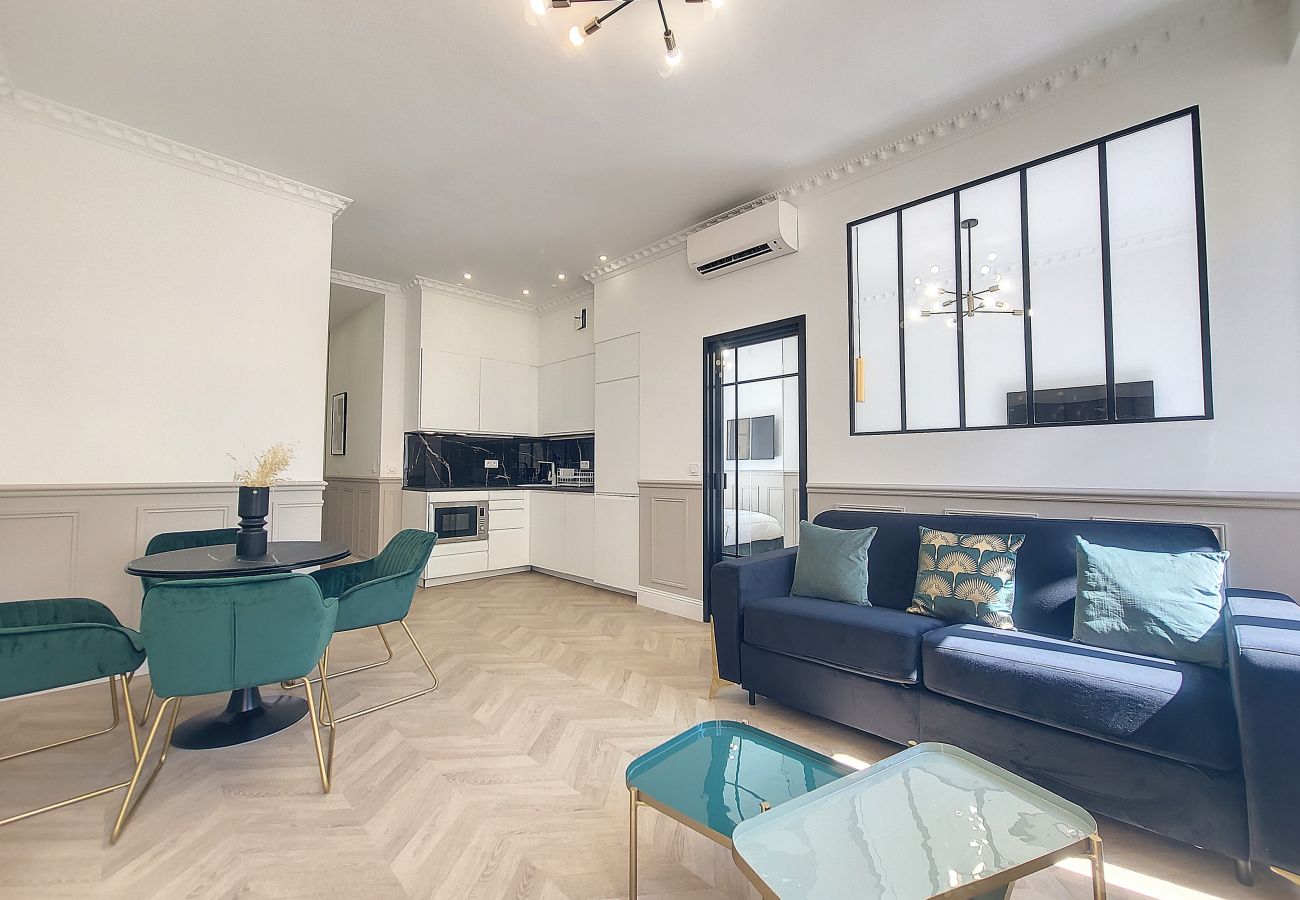 Apartment in Nice - N&J - EMERAUDE - CENTRAL - MODERN 