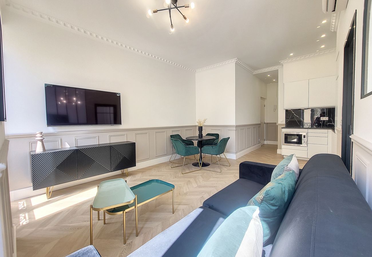 Apartment in Nice - N&J - EMERAUDE - CENTRAL - MODERN 